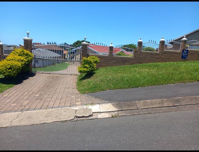 3 BEDROOM FREESTANDING FOR SALE IN BRINDHAVEN